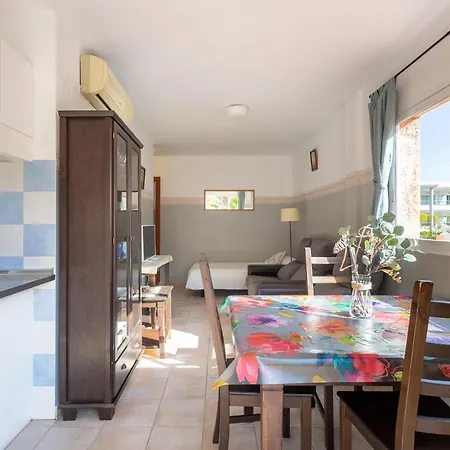 Apartamentos Mundaka Albir-3